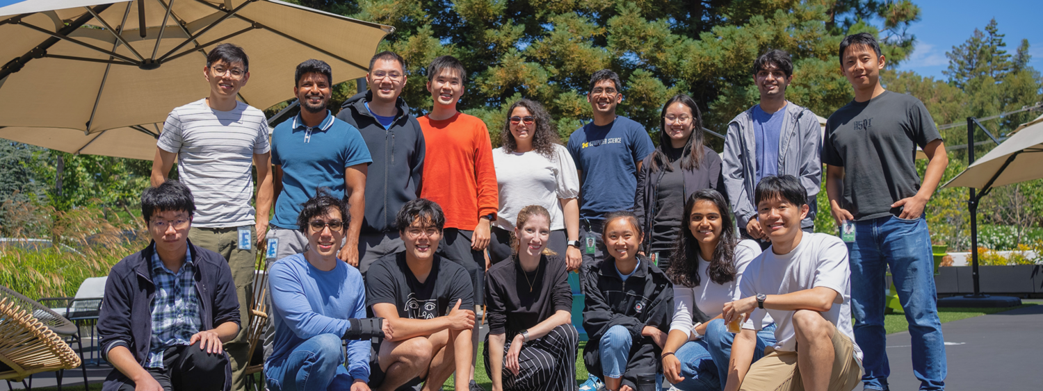 People, Person, Groupshot, Pants, Adult, Male, Man, Boy, Teen, Jeans